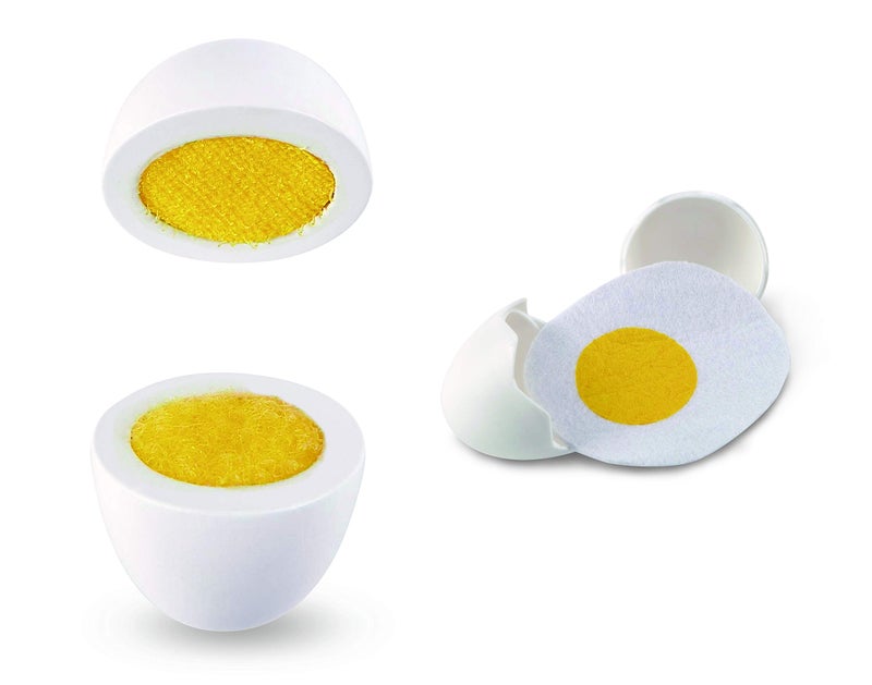 Hape Egg Carton | 3 Hard-Boiled Eggs with Easy-Peel Shell & 3 Fried, Wooden Realistic Educational Toy for Children 3+, White and Yellow (E3156) - Image 2
