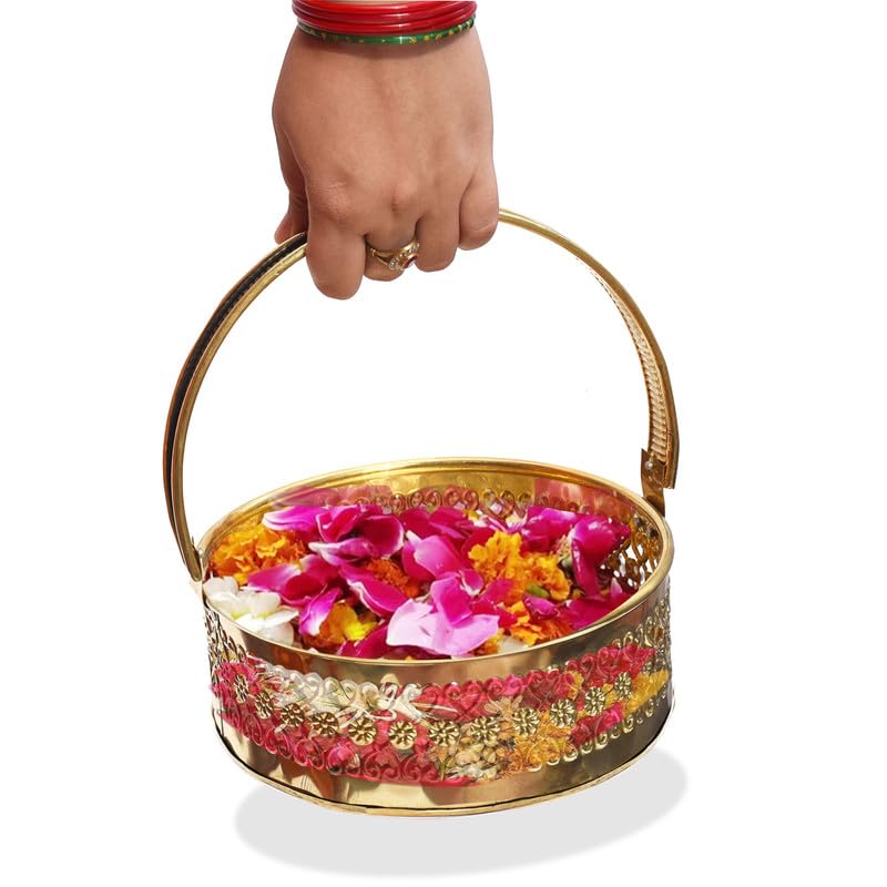 Pure Source India Brass Traditional Pooja Basket/Pooja Daliya for Flower, Pooja Item (Gold) (Round SML) - Image 2
