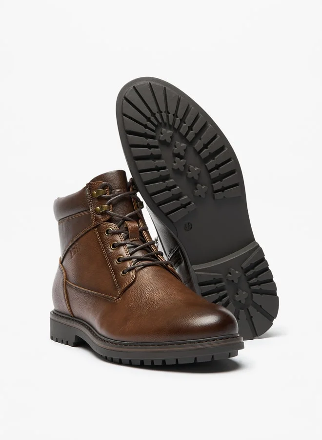 ال بي ال من شو اكسبرس Men's Textured Chukka Boots with Zip Closure