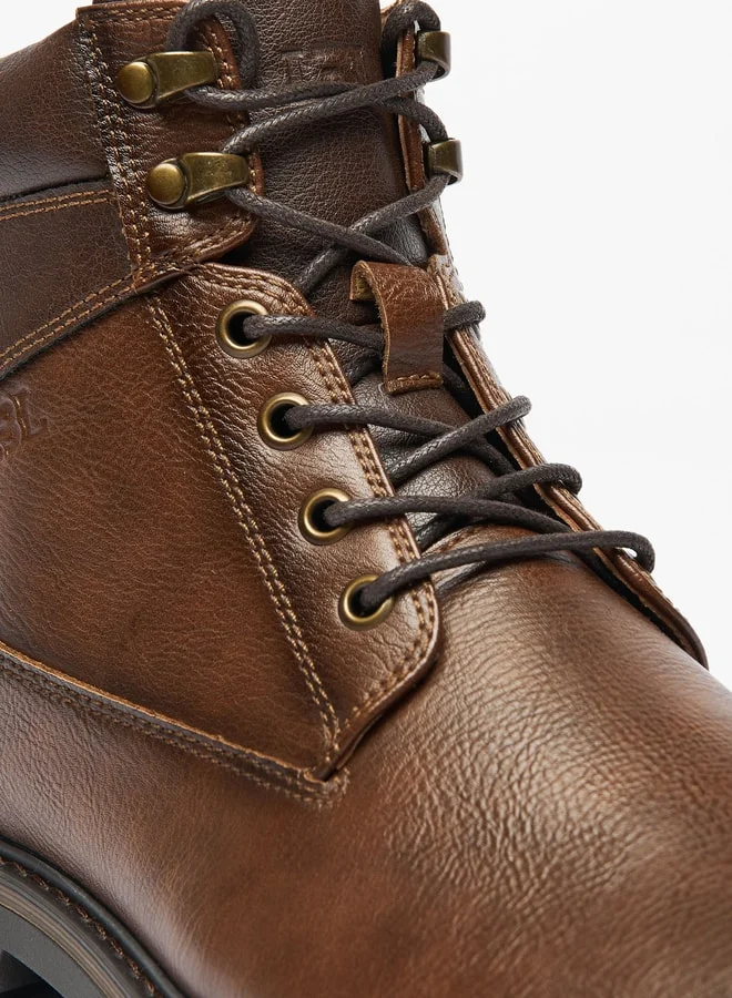 ال بي ال من شو اكسبرس Men's Textured Chukka Boots with Zip Closure