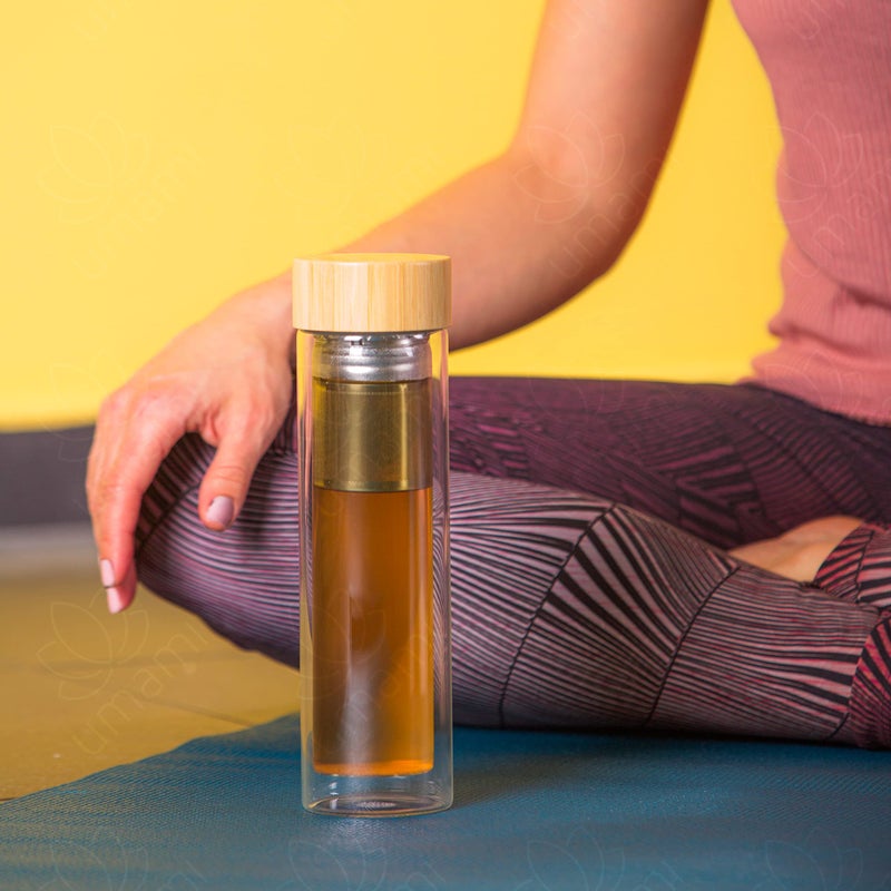 Umami Glass Water Bottle With Tea Infuser And Non Slip Sleeve. Double Wall Borosilicate. Travel Tumbler With Bamboo Lid. 17oz. Design: Torii (Clear Torii) - Image 5
