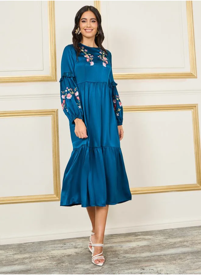 ستايلي Satin Floral Embroidered Tiered Midi Dress