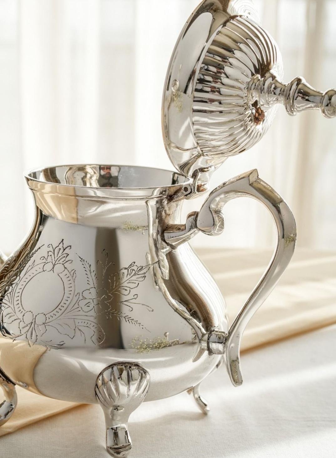 QUESERA ELEGANT SILVER PLATED BRASS TEA KETTLE BY QUESERA | Best