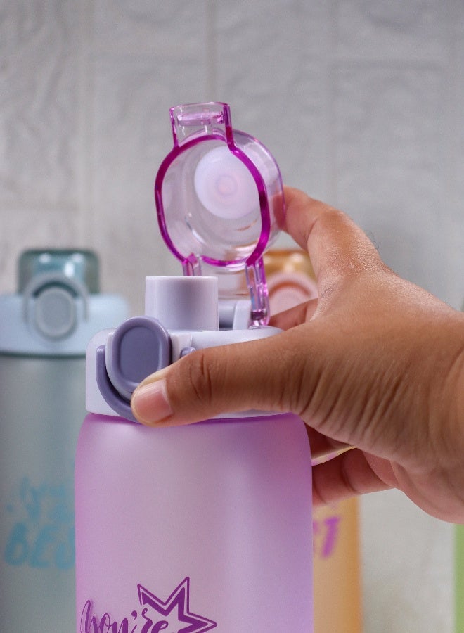 توشيونيكس زجاجة مياه ياوي بيست هايدرو بي كيه التحفيزية، سعة 1000 مل، مصنوعة من البلاستيك الخالي من مادة BPA، ومضادة للتسرب، مع مؤشر للوقت وحزام حمل، وغطاء قلاب، وزجاجة مياه رياضية غير سامة وقابلة لإعادة الاستخدام للمدرسة، وصالة الألعاب الرياضية، والمكتب، والأنشطة الخارجية، والسفر، مع خاصية تتبع الترطيب للأطفال والكبار. - Image 4