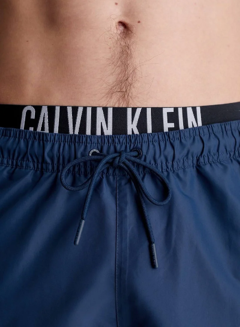 CALVIN KLEIN Men's Double Waistband Swim Shorts - Intense Power -  quick-dry fabrication, Blue