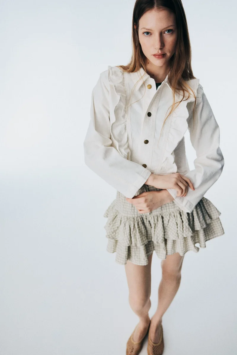 اتش اند ام جاكيت دنيم مزين بكشكشة