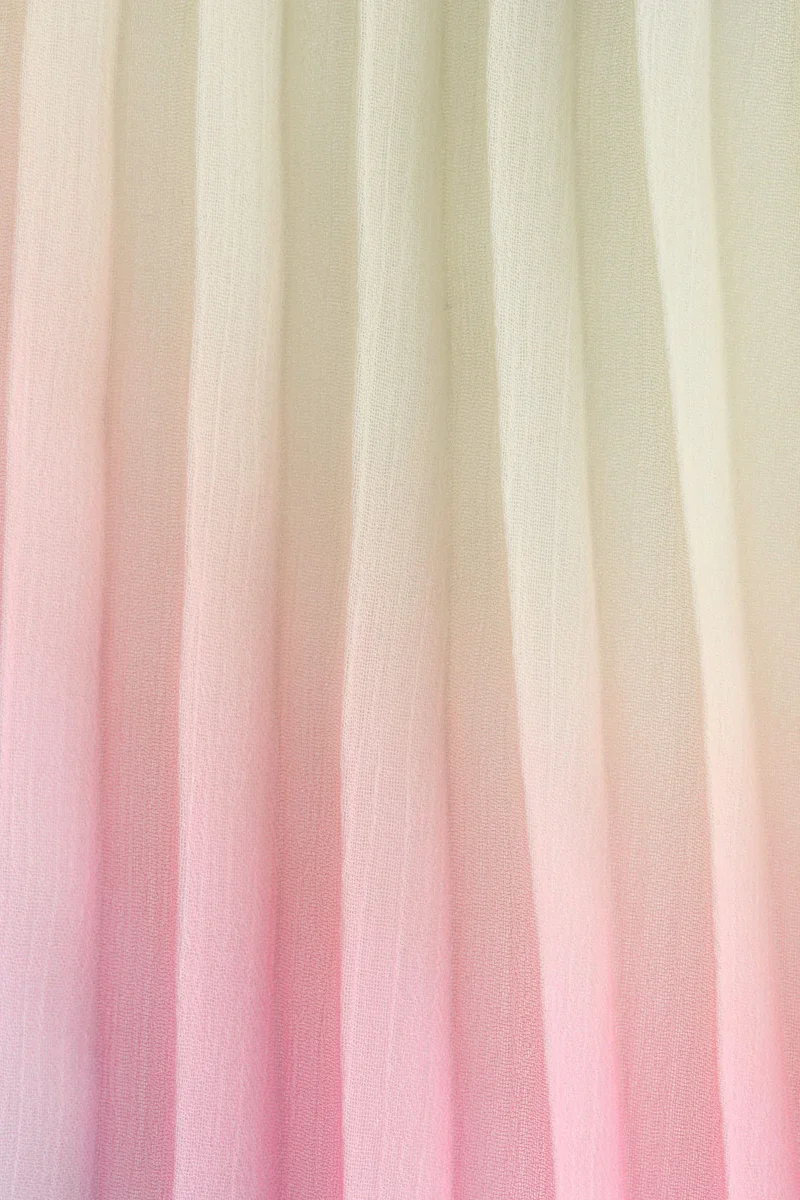 اتش اند ام فستان شيفون بطيات