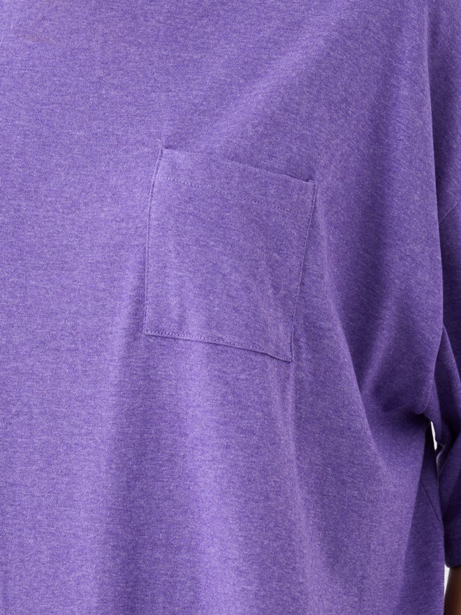 Styli Styli Unwind Solid Dropped Shoulder Pocket Detail Nightdress with Side Slit  - Image 3
