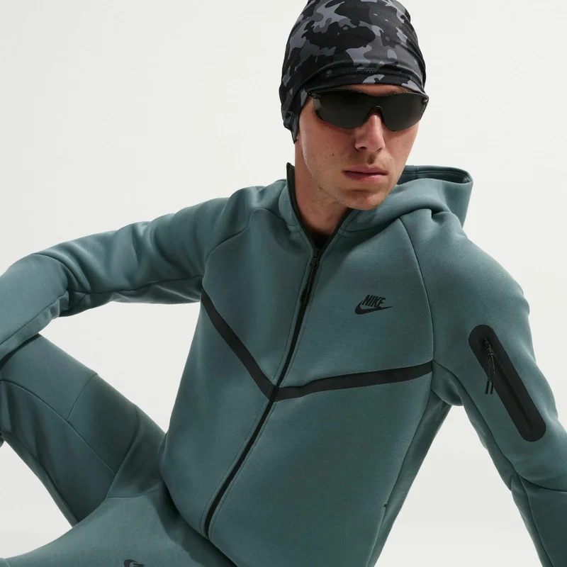 Nike Green Men's Tech Fleece Windrunner Hoodie for Men | Best Price UAE