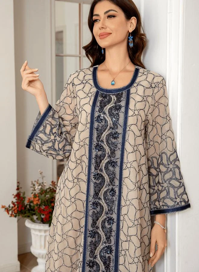 تايك تو جلابية نسيج بارز بتفاصيل رقع الترتر وقصة واسعة