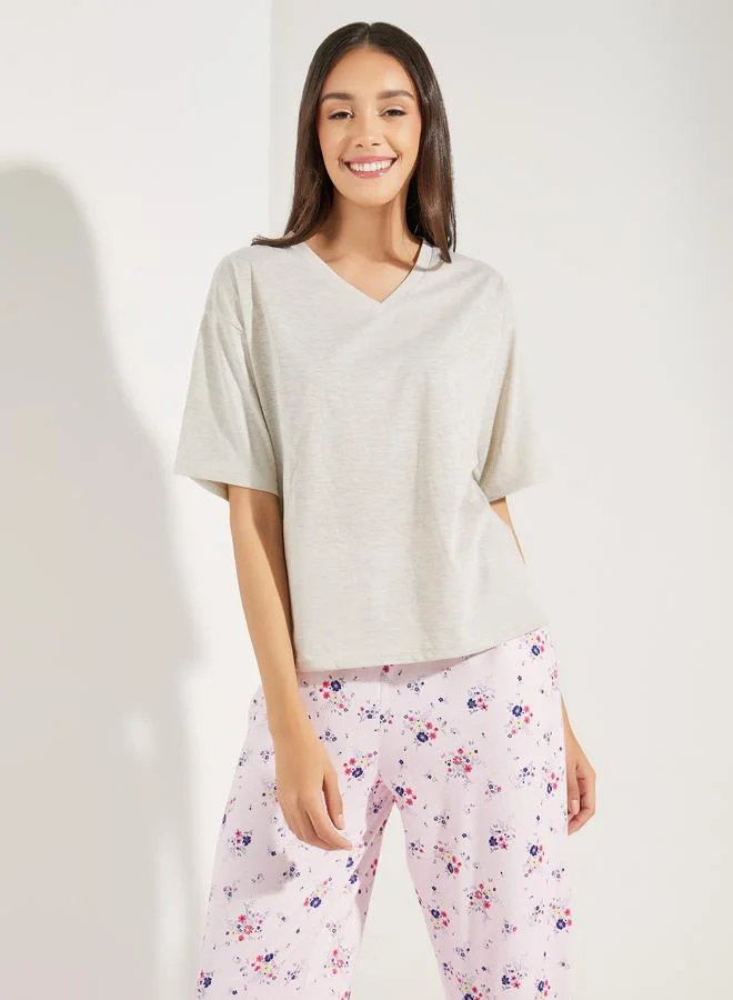 Styli Solid V Neck T-Shirt & Floral Print Pyjama Set