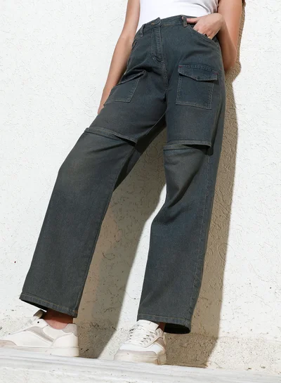 Campus Sutra Women's Navy Blue Flared Cargo Denim Jeans For Casual Wear | High-Waist | Relaxed Fit | Button Closure | Denim Jeans Crafted With Comfort Fit For Everyday Wear