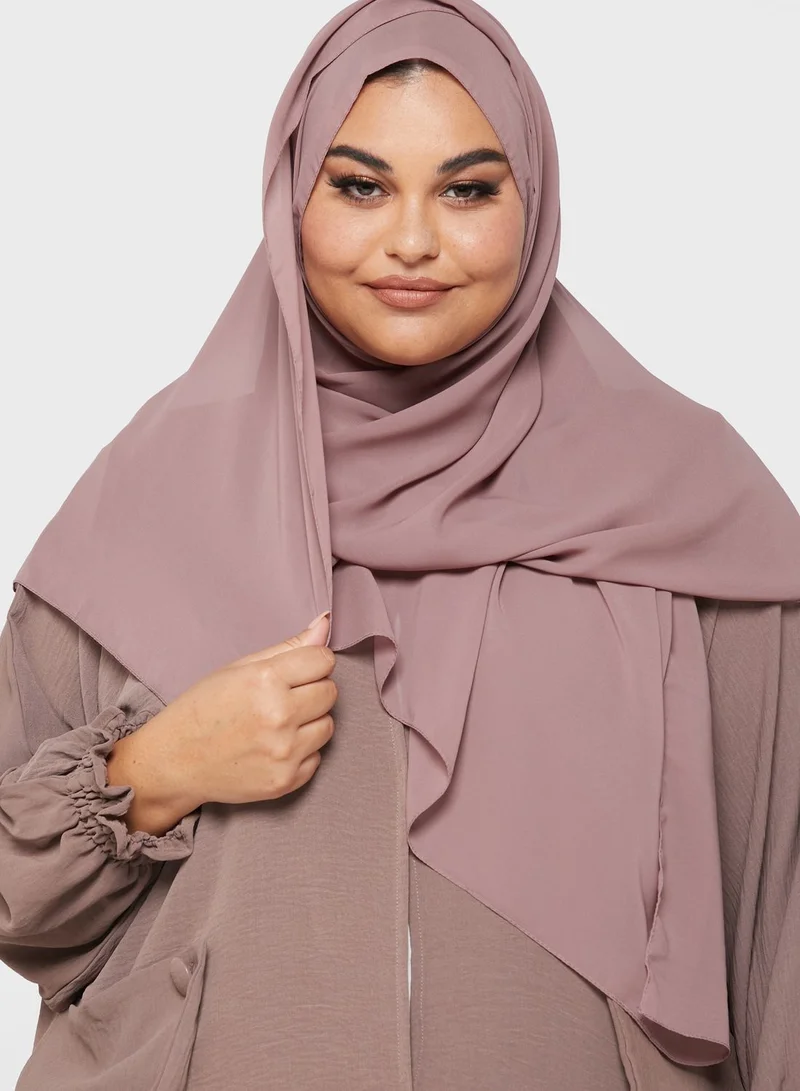 Hayas Closet Curve Button & Pocket Detail Abaya