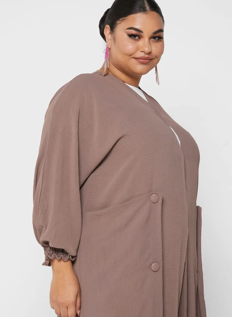 Hayas Closet Curve Button & Pocket Detail Abaya
