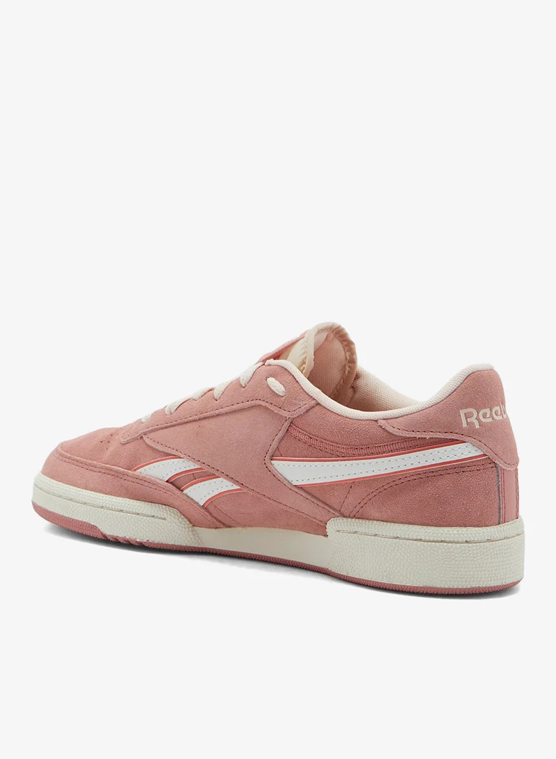 ريبوك كلوب سي ريفينج