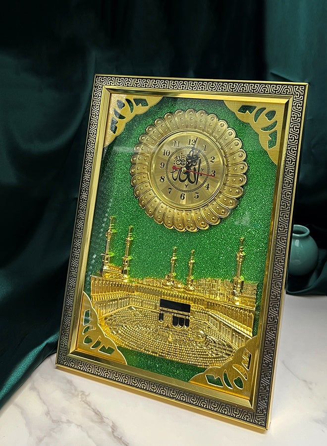 سعيد ساعة حائط مكة المكرمة الإسلامية بديكور ثلاثي الأبعاد للمسجد باللون الذهبي والخلفية الخضراء - Image 1