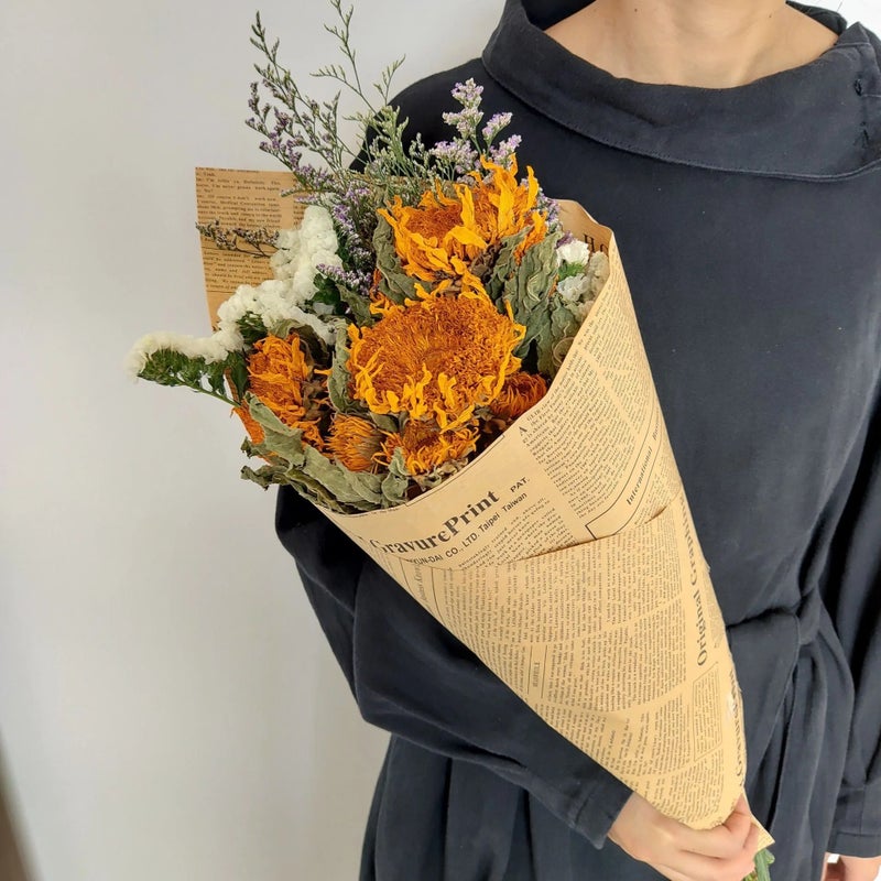 Y&D Natural Dried Rose Bouquet with Cotton Flower Stems - Rustic Floral Decor for Indoor Outdoor Display - Dried Plants Included - Image 3