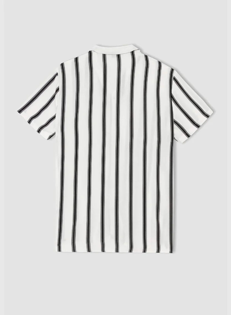 DeFacto Man Regular Fit Apache Neck Woven Top Short Sleeve Shirt