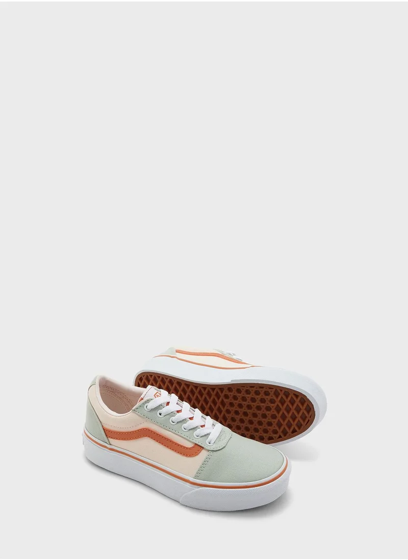 VANS Classic Ward Platform Sneakers