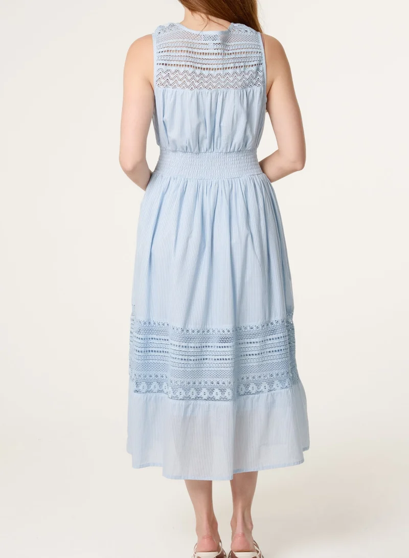 بلو فانيلا Crochet Insert Button Midi Dress