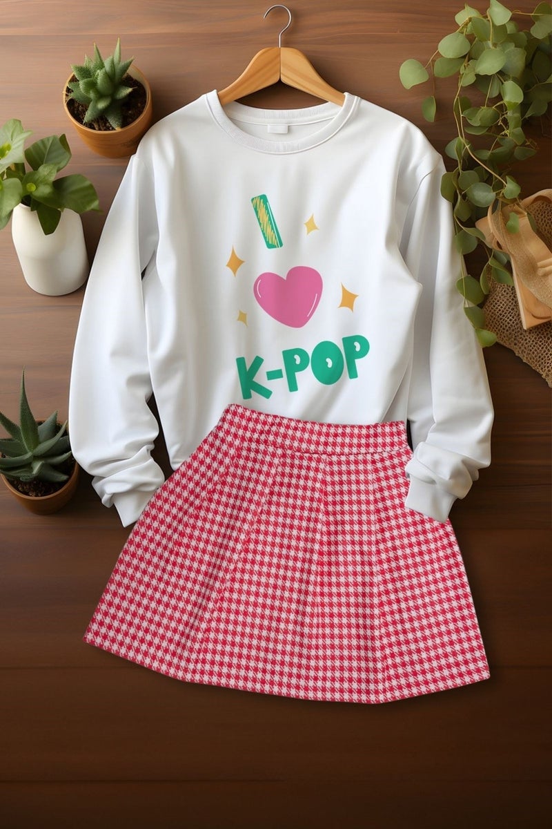 Ada Bebek Çocuk Ada Baby Child Style Plaid Skirt Patterned Sweat Skirt Top and Bottom Set  - Image 1