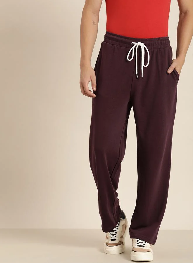 Dillinger Solid Relaxed Fit Joggers with Contrast Drawstring Closure by Styli