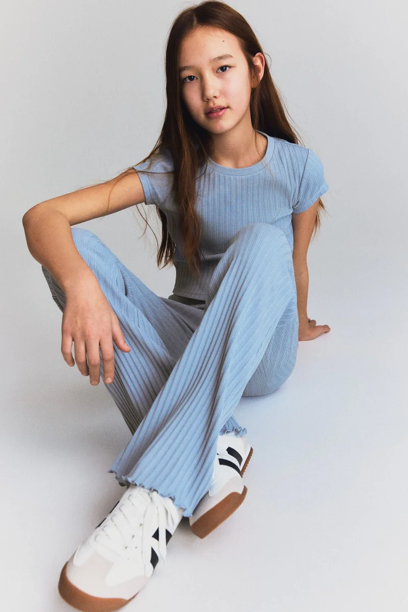 اتش اند ام بنطلون جيرسيه بحافة واسعة