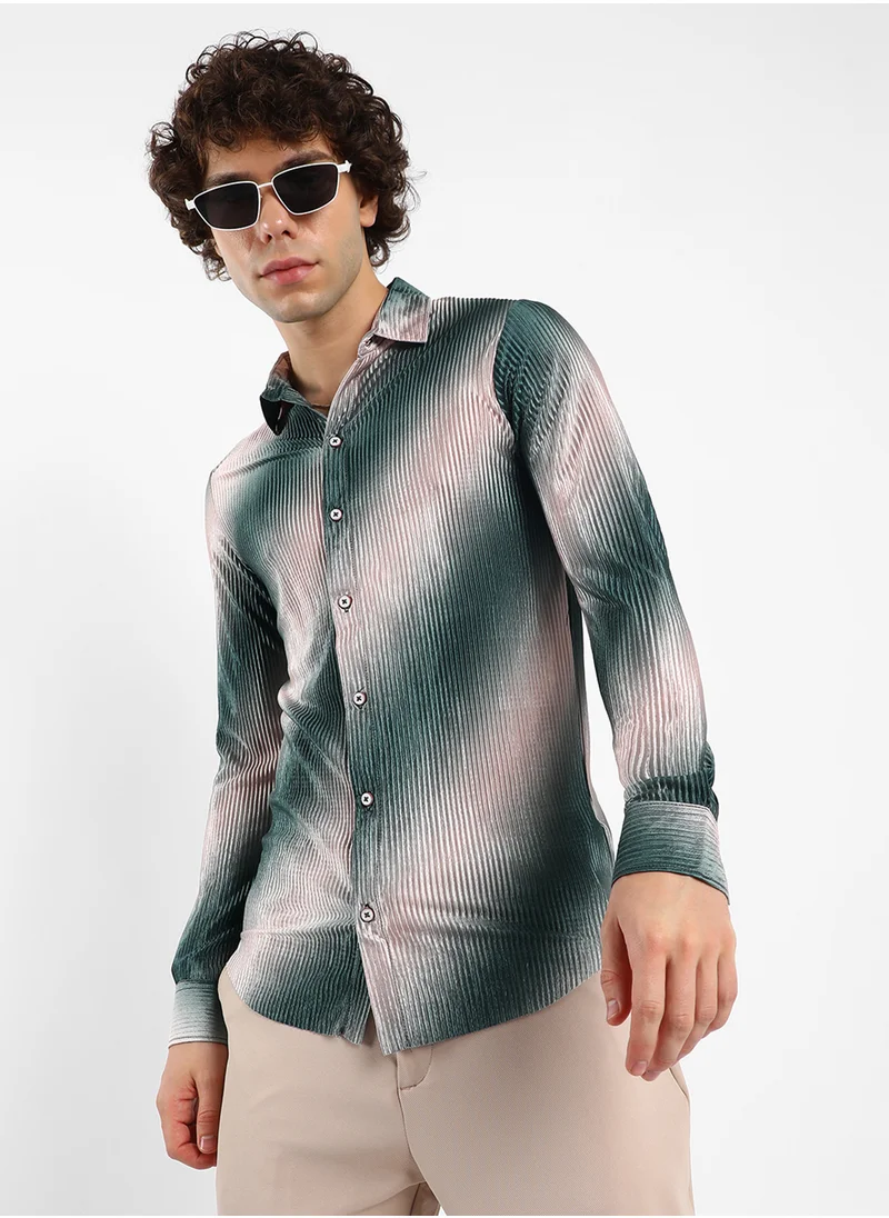 Campus Sutra Men's Emerald Green & Ivory White Ombre-Pleated Shirt