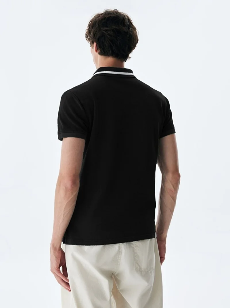 ال تي بي Black T-Shirt