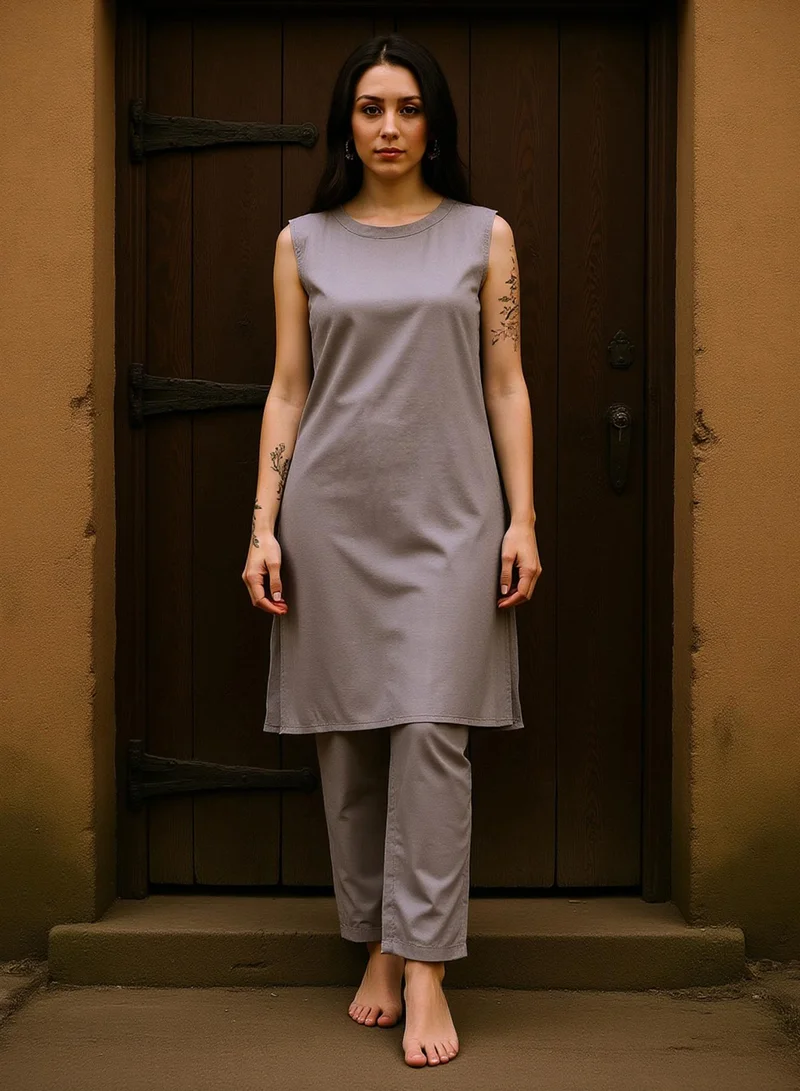 Qissa  Women's Coin Grey Contrast-Striped Kurta Set For Ethnic Wear | Round Neck, Quarter Cuffed Sleeves | Solid Plain Fabric | 2 Piece Kurta Set Designed For Casual & Daily Wear for Women | Best Price UAE