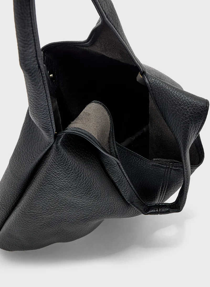 Ginger Large Mild Grain Hobo Bag
