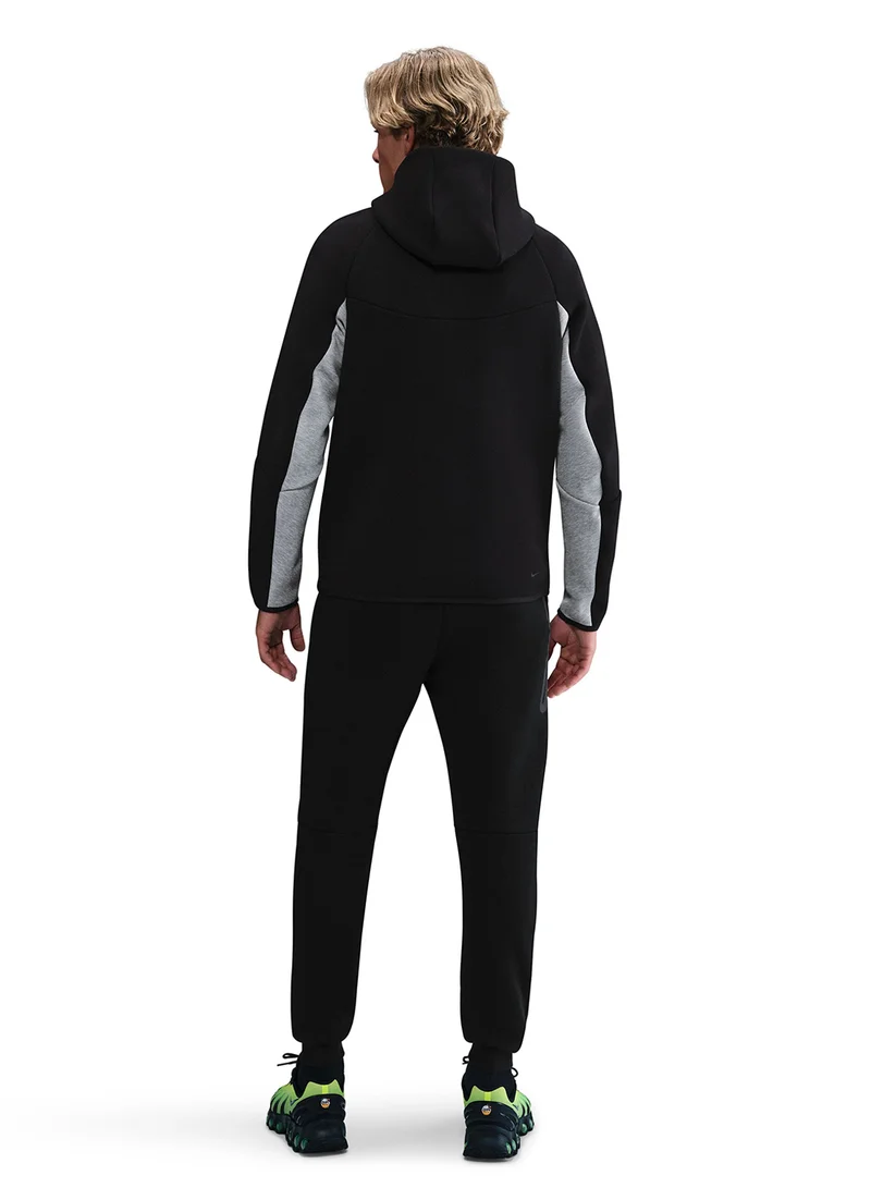 Nike Tech Fleece Full-Zip Windrunner Hoodie