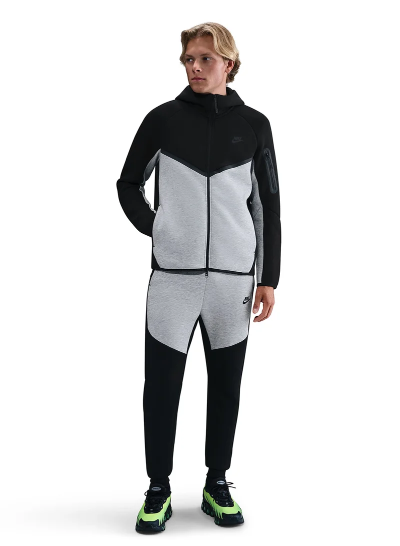 Nike Tech Fleece Full-Zip Windrunner Hoodie