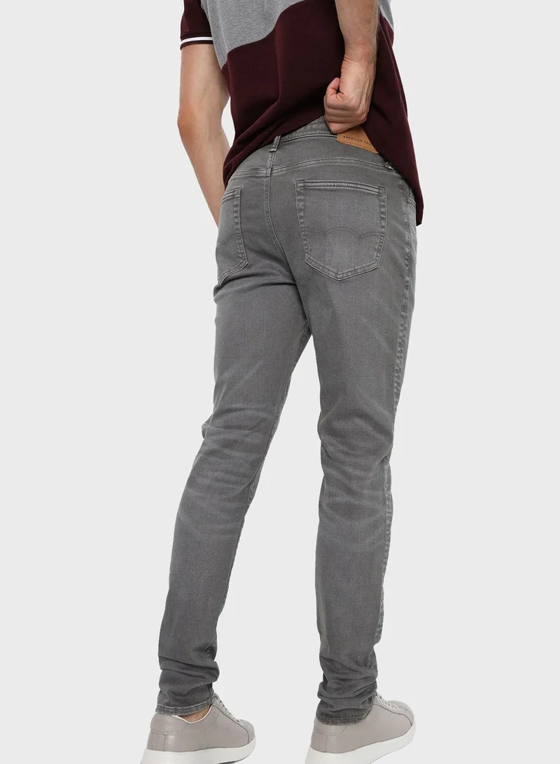 American Eagle Light Wash Skinny Fit Jeans