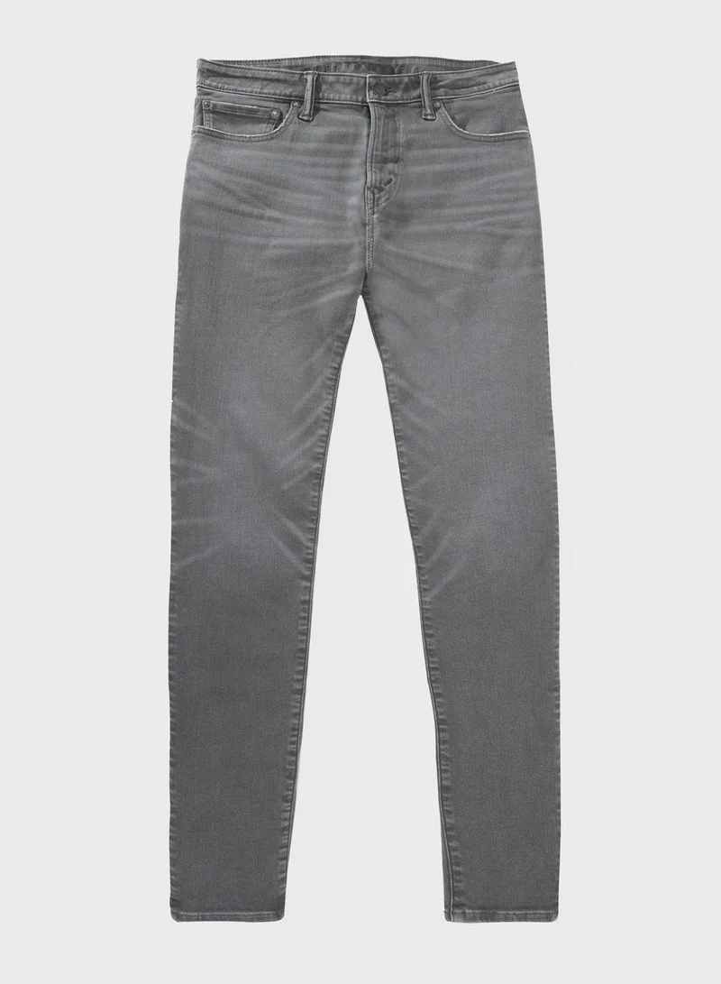 American Eagle Light Wash Skinny Fit Jeans