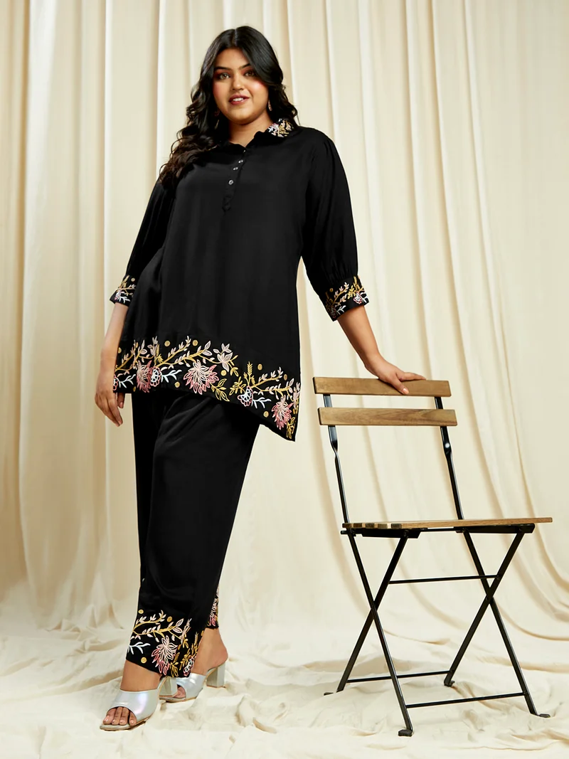 Globus Gloplus Women Black Embroidered Detail Shirt Style Tunic With Wide Leg Trousers Plus Size Fusion Co-Ord Set