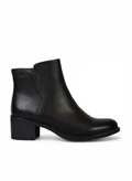 Bata Black