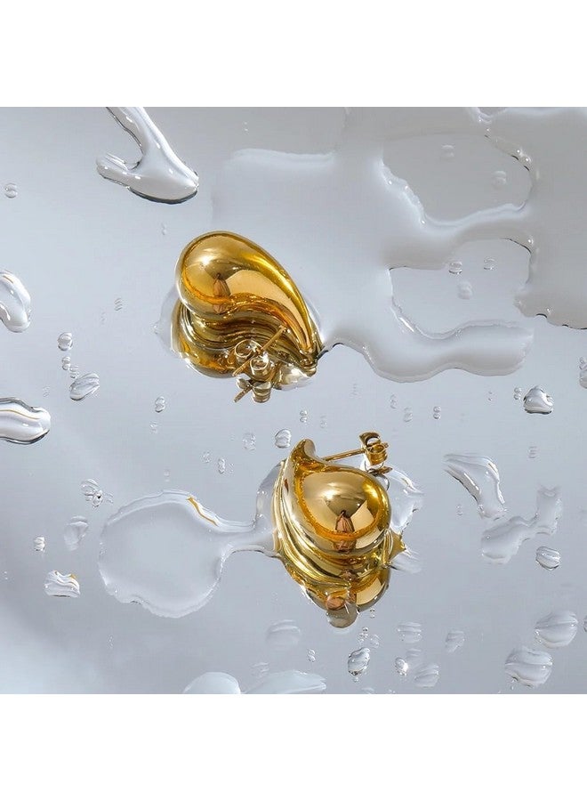 SOAR Medium Trend Earrings Lightweight 18K Gold Plated Waterproof Stainless Steel Hoop Earrings - Stylish Accessories For Every Occasion - Image 3