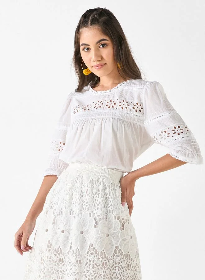 لي كوبر بلوزة شيفيلي مطرزة بأكمام 3/4 من لي كوبر