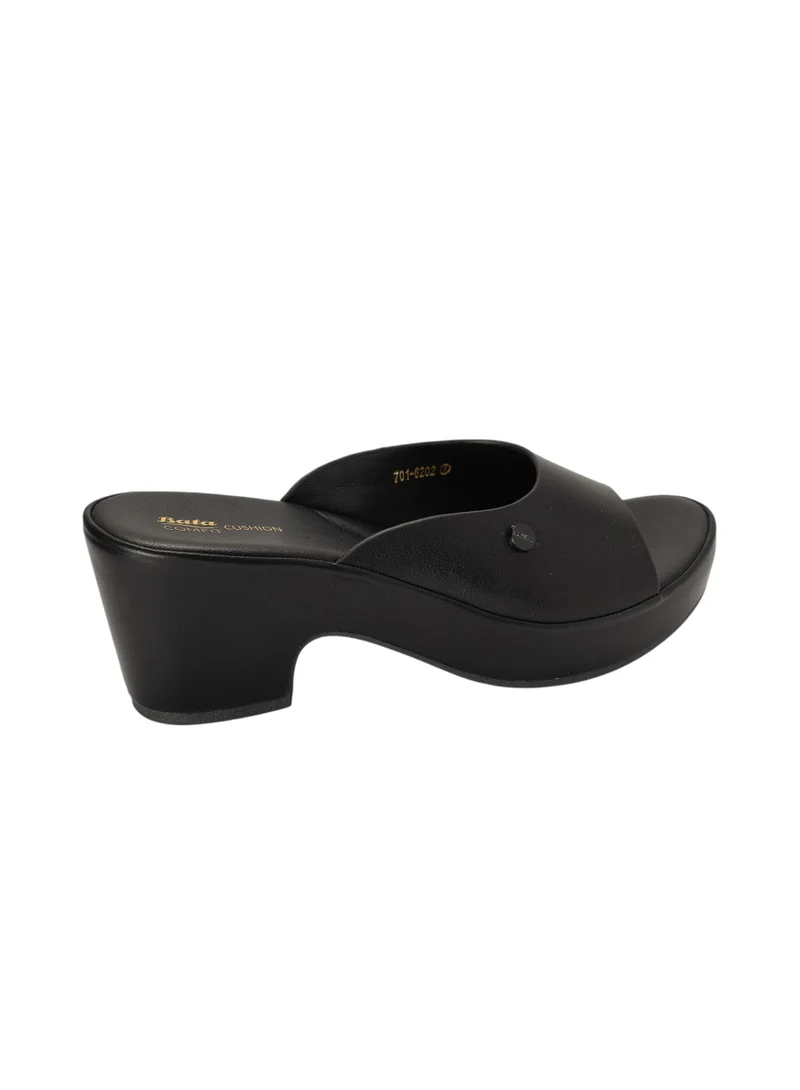 Bata Comfit Solid Block Heel Sandals