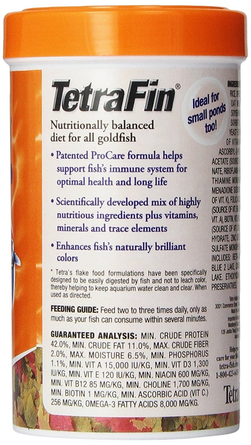 Tetra TetraFin Goldfish Flakes Food with ProCare, 4.4 oz - Image 2