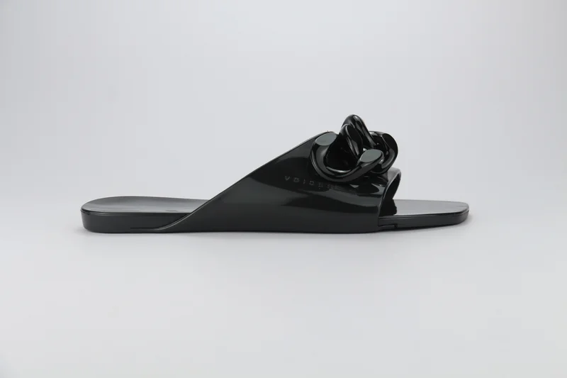 Voices Avolto  Corrente Women'S Low Sandal With Chain Design - Black