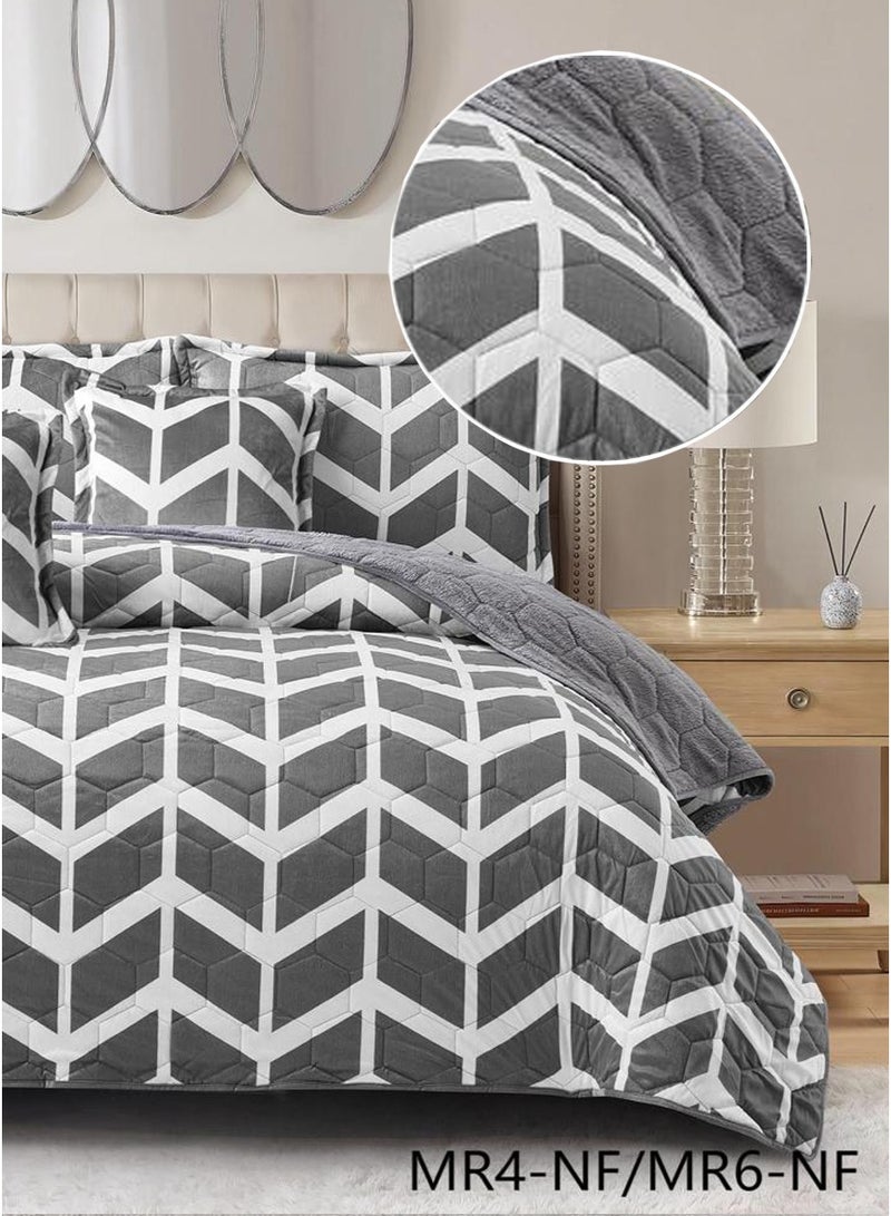 Miral Winter Comforter Set for One and a Half Bed, Compressed | Size 160×210 cm | 4 Pieces | Printed Front and Fur Back with Luxurious Hexagonal Design - Image 2
