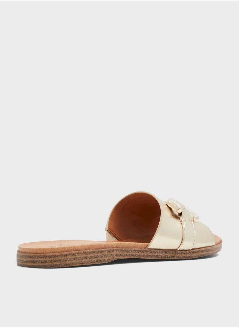 Phoeniix Flat Sandals - pzsku/ZDA963CD28B1AD65CA0FBZ/45/_/1711599429/5f60b38c-b481-4e59-8855-c3e83a750937