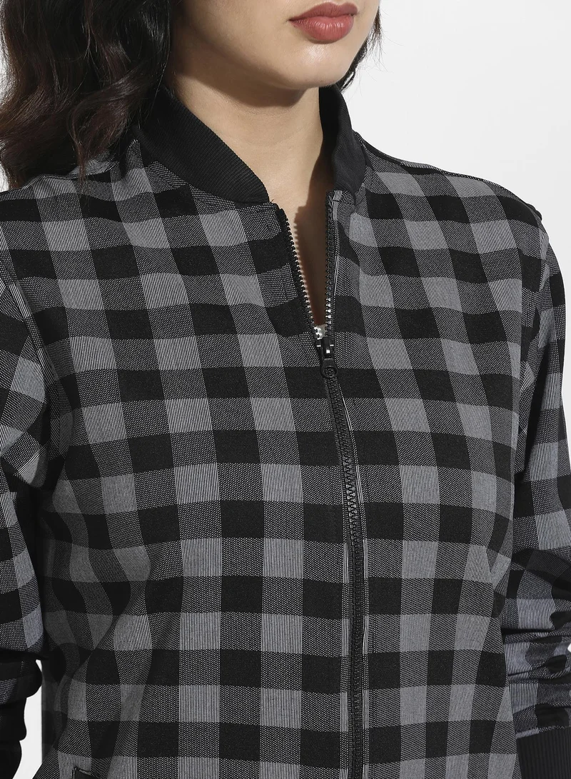 Campus Sutra Women's Black Zip-Front Checkered Jacket With Ribbed Hem