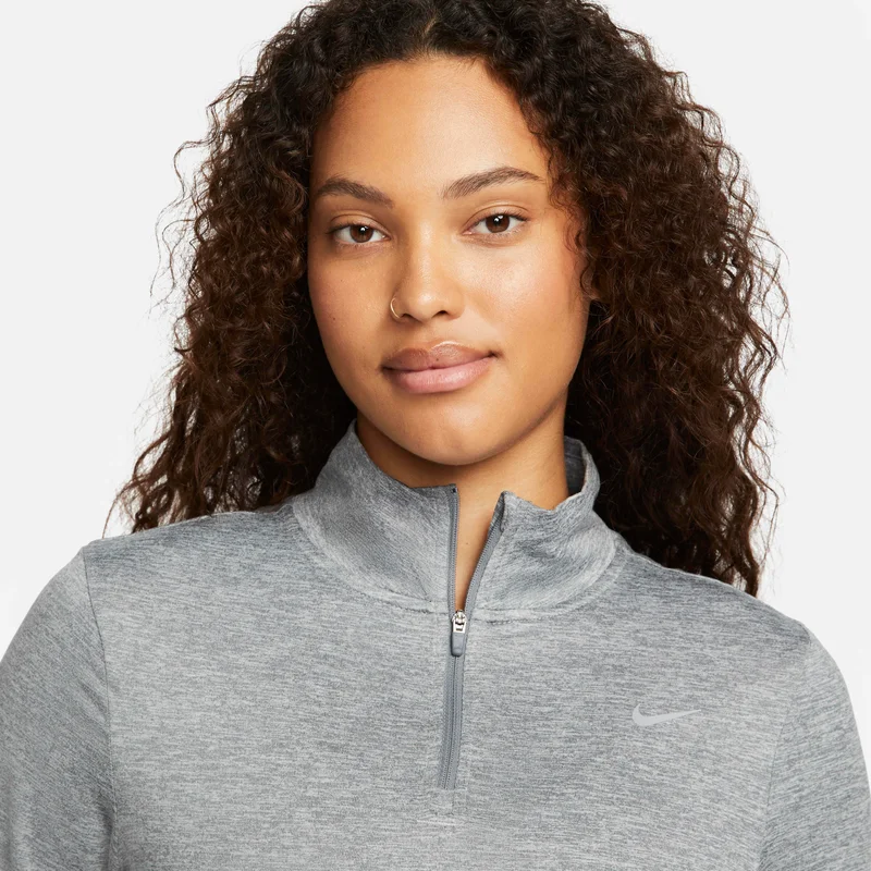Nike Women's Swift UV Protection 1/4-Zip Running Top