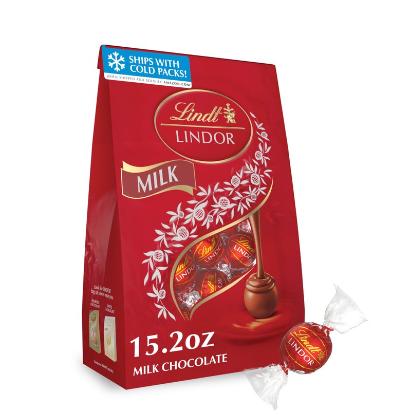 Lindt LINDOR Milk Chocolate Candy Truffles Milk Chocolate with Melting Truffle Center 152 oz Bag - Image 3