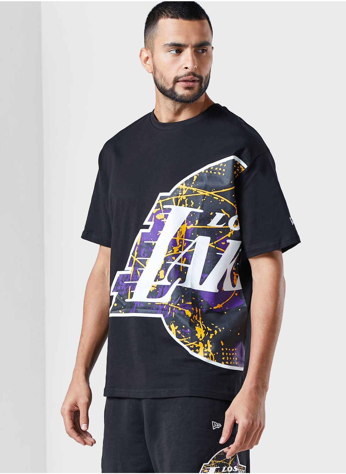 Buy Nike Black Los Angeles Lakers T-Shirt for Men in Bahrain