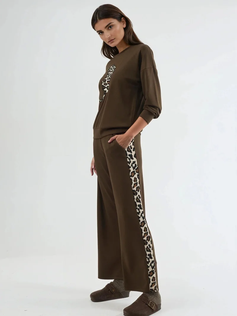 زوبعة Modal Touch Leopard Pattern Two-Piece Set Bersan Collection