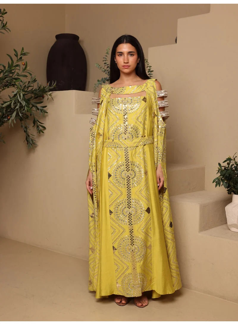 اكسا جلابية تطريز مخزرف اصداف IK1111 اصفر